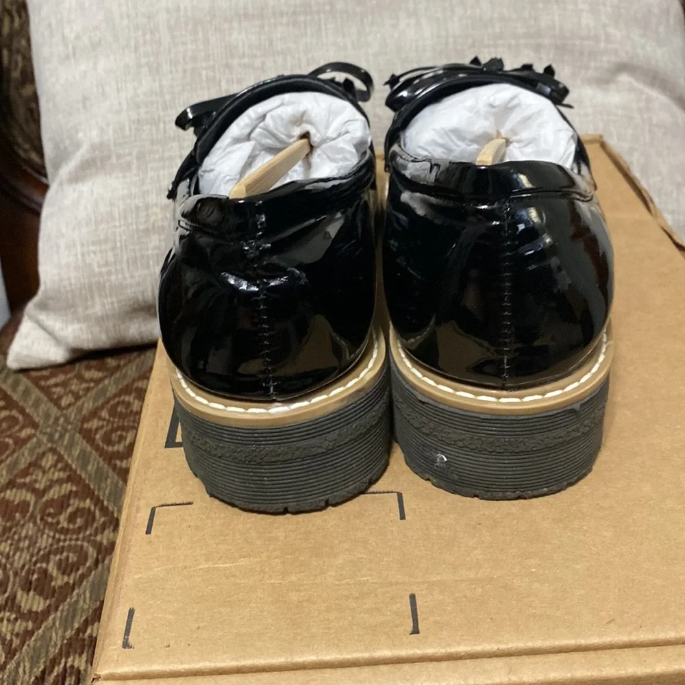 Loafer Black Patent 8.5 - Picture 2 of 4
